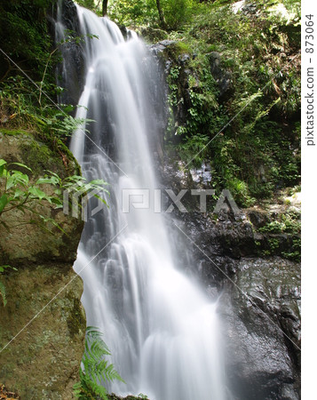 Otako Fall (Upstream in Takihata Dam, Kawachinagano City, Osaka Prefecture) Otako Fall (Upstream in Takihata Dam, Kawachinagano City, Osaka Prefecture) 873064