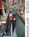Resting gondola Resting gondola 876565