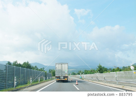 Tohoku Expressway transportation truck Tohoku Expressway transportation truck 883795