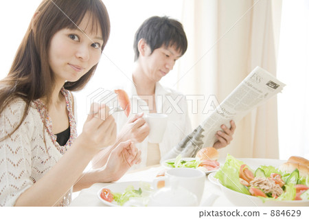 30多歲 三十幾歲 30幾歲 884629