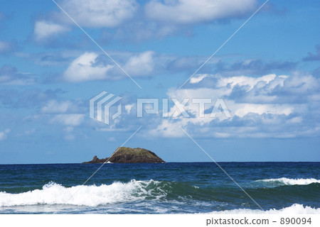 藍天和鯨魚島 890094