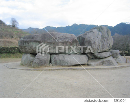 Ishimakitai burial mound 891094
