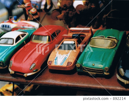 toy store 892214