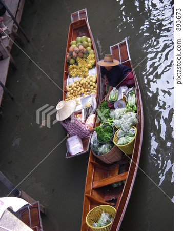 over-water market, greengrocer, greengrocery 893673