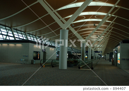 international airport, ceiling, moving walkway 894407