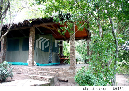 馬賽馬拉小屋 895844