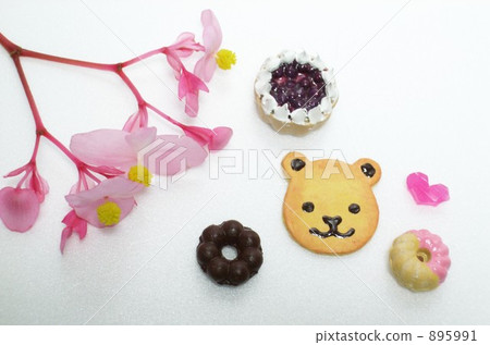 Suites Deco Donuts & Cake & Bear Cookies 895991