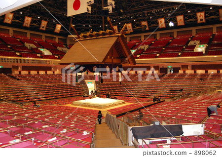 A dressing room 898062