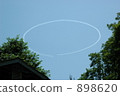 Unbelievable airplane cloud 898620