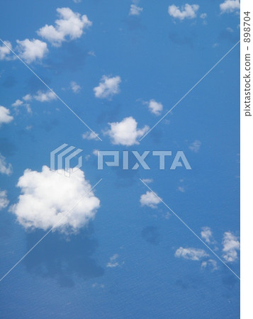 The shadow of the clouds to the sea ,,, 898704