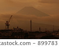 Mt. Fuji山在日落弄髒了 899783