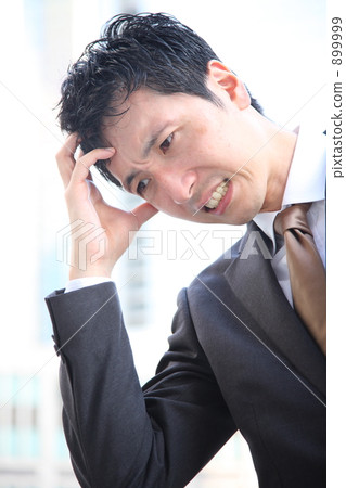 一個困惑的商人 899999