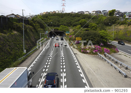 China's Expressway Takarazuka East Tunnel China's Expressway Takarazuka East Tunnel 901293