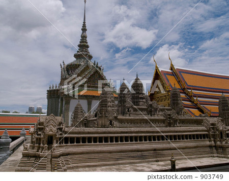 Wat Phra Keo model of Angkor Wat Wat Phra Keo model of Angkor Wat 903749