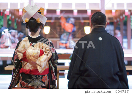 神社婚禮 在聖壇前 根據神道儀式(婚禮) 904737