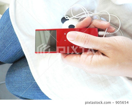 一個女人聽SD 905654