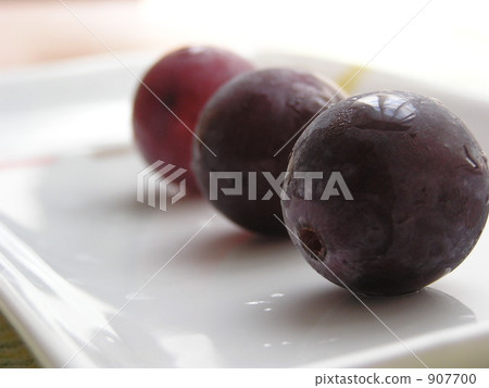 Grape fruit Grape fruit 907700