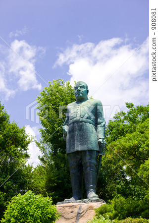 Saigo Takaori statue 908081