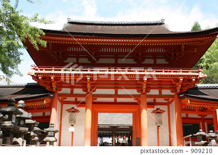 Kasuga Shrine South Gate 909210