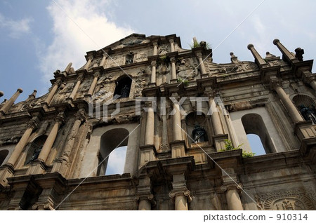 St. Paul's Ruins 910314