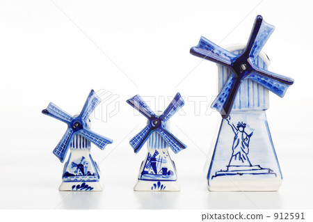 Seasoning of windmill 912591