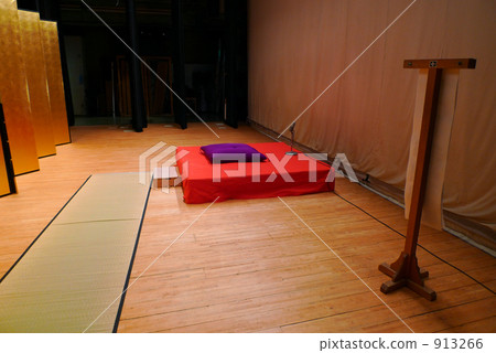 激情背後 -  Takaiza 913266