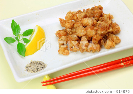 Deep-fried potatoes Deep-fried potatoes 914076