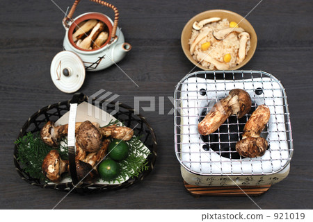 Matsutake mushroom food 921019