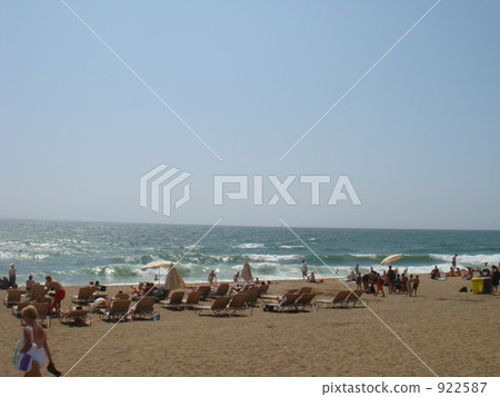 sandy beach, blue water, marine 922587