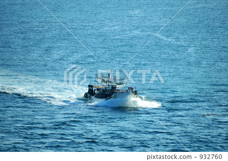 Squid fishing boat Ⅰ Squid fishing boat Ⅰ 932760