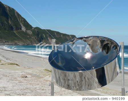 Steel bread and wave # 2 940199