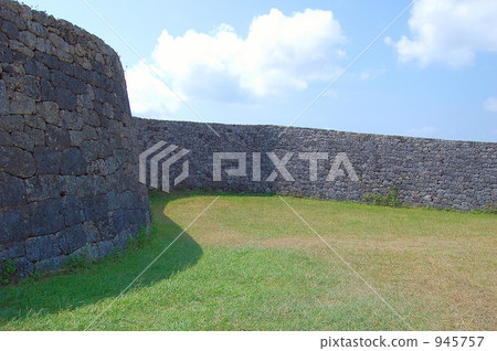 世界遺產遺址城堡Ichinoku的牆壁 945757