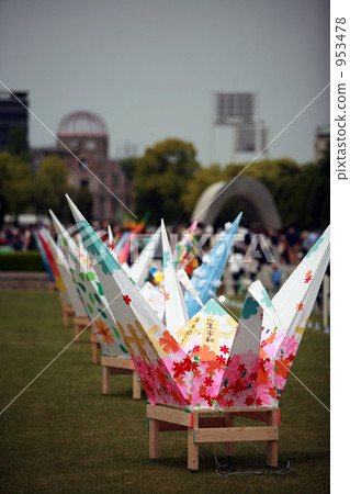 A-Bomb Dome折疊式起重機 953478