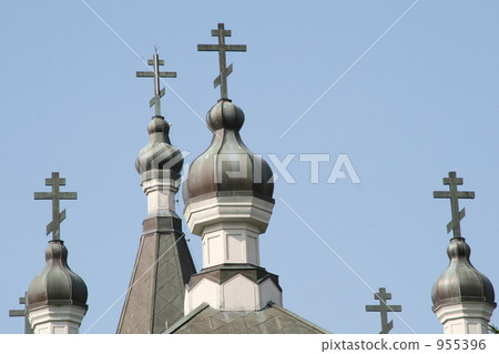 Sky and the Cross 955396
