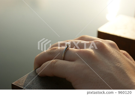 engagement ring, diamonds, diamond 960120