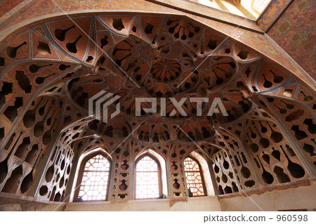 Early Garud's Palace's Musichouse 960598