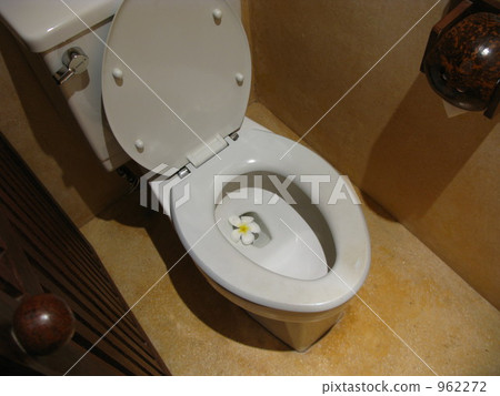 restroom, commode, urinal 962272