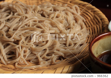 蕎麥麵下的霧B. 966362