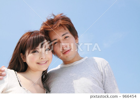 一對夫婦帶肩膀 一對夫婦帶肩膀 966454