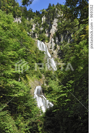 Hagoromo Falls 969382