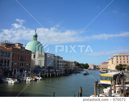Venice summer sky and cupola 970072