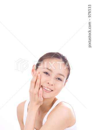 Beauty image of women in their twenties 976533