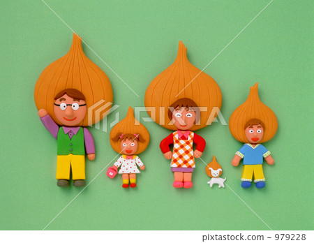 Onion family Onion family 979228