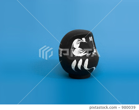 Black Daruma 980039