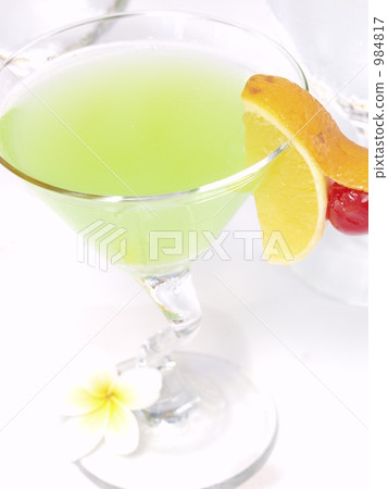 Cocktails and cocktail glasses (ornaments and cherry ornaments) 984817