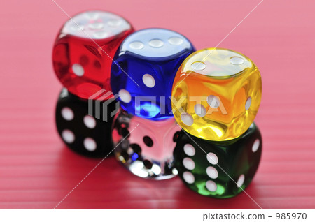 dice, spots on a dice, stand in a row 985970