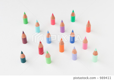 Colored pencil friends Colored pencil friends 989411
