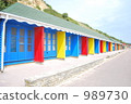 British coast specialties Colorful beach hut 989730