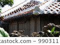 Red brick roof 990311