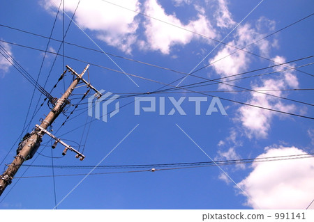 I inscribe the sky. 991141